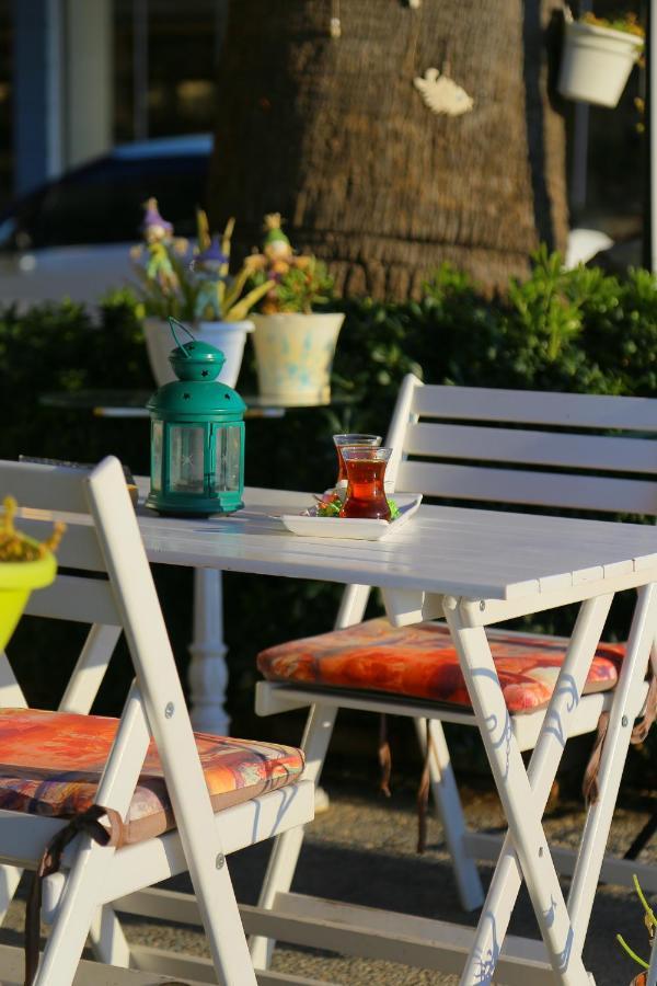 Foca Kumsal Hotel מראה חיצוני תמונה