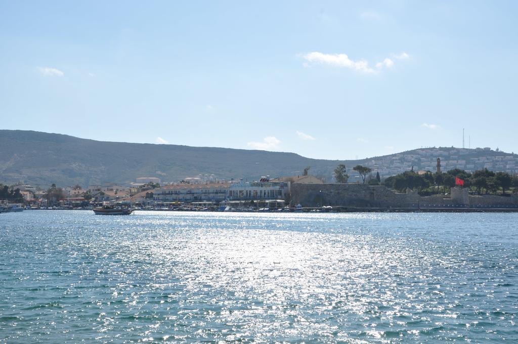 Foca Kumsal Hotel מראה חיצוני תמונה