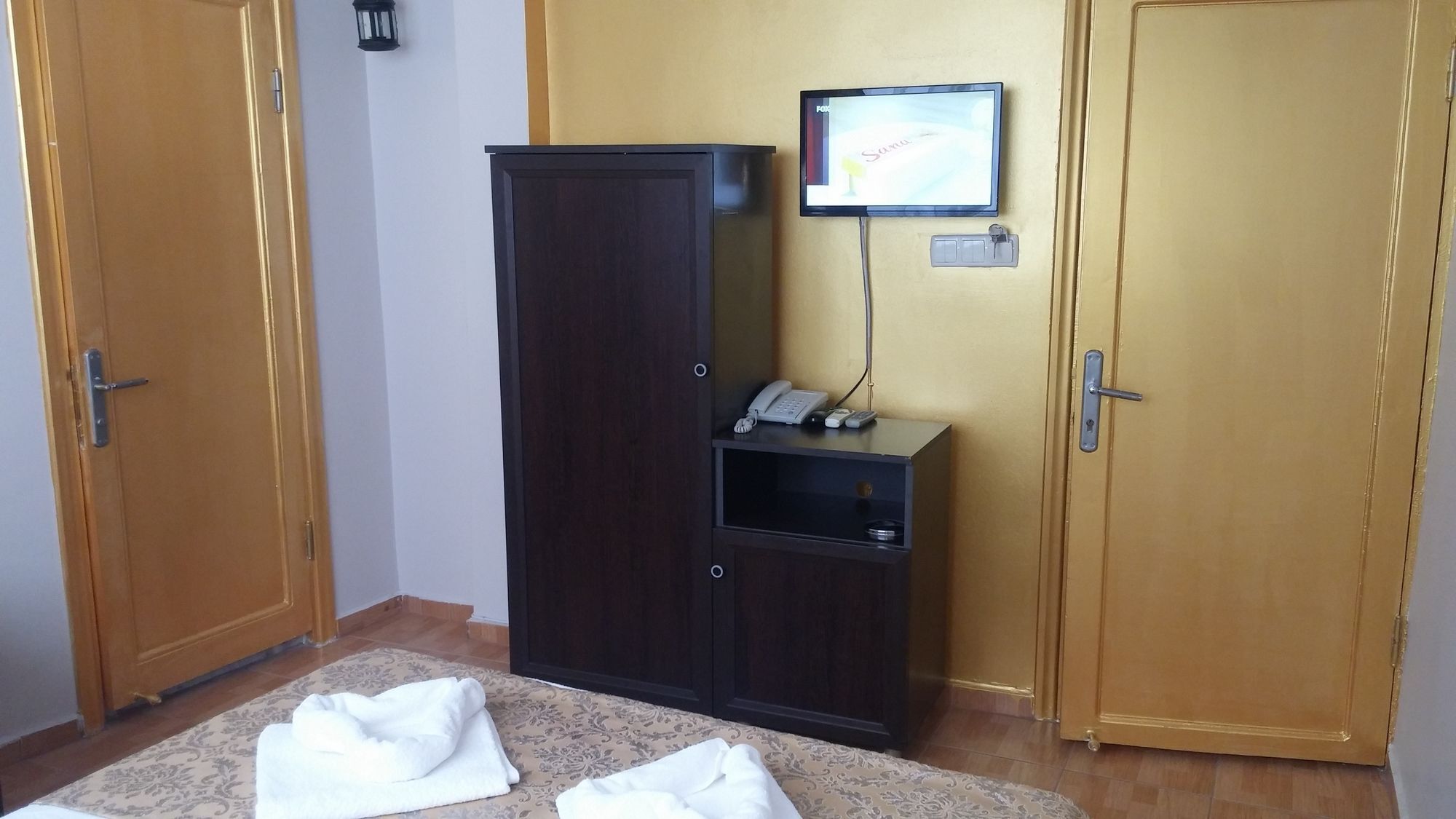 Foca Kumsal Hotel מראה חיצוני תמונה